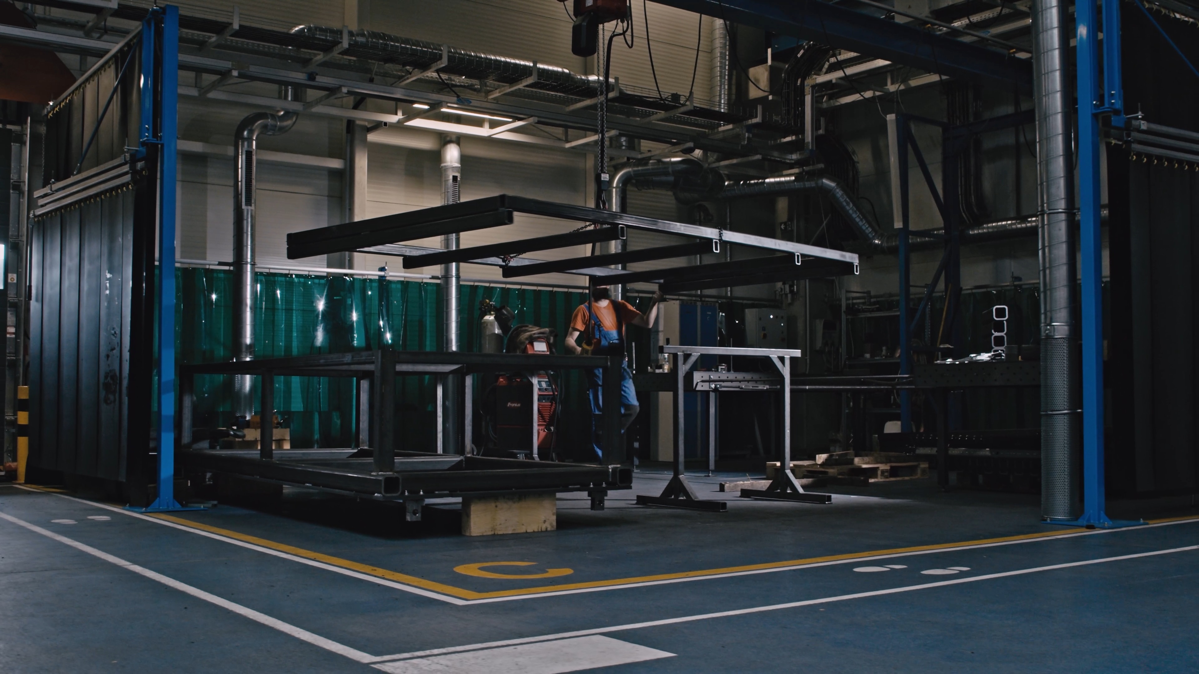 Adoz welding shop